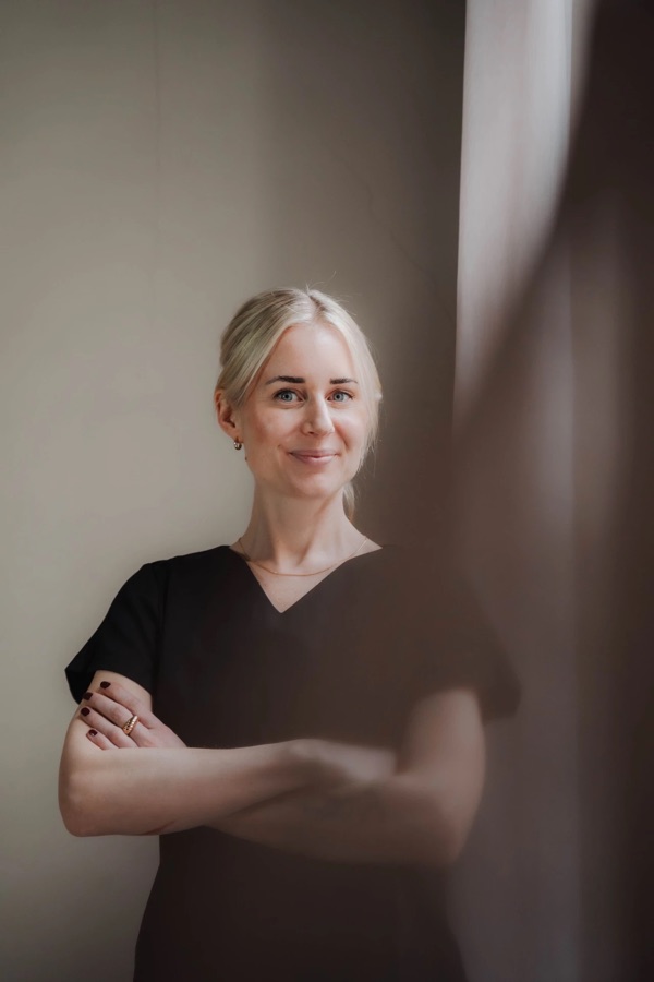 Kristine Lind-Solstad, eier og dermatologisk estetisk sykepleier